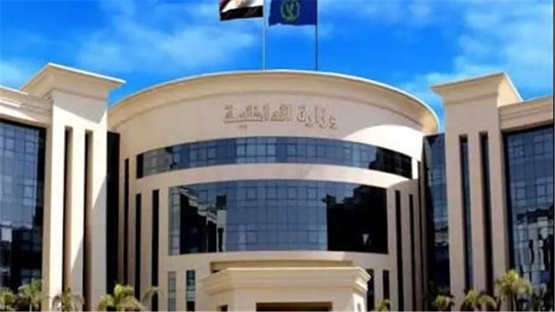 الداخلية تفحص 1148 سائقًا على الطرق السريعة.. وضبط 143 حالة إيجابية