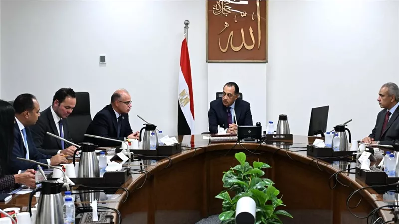 رئيس الوزراء يستعرض جهود صندوق مصر السيادي في تعظيم العائد من أصول الدولة