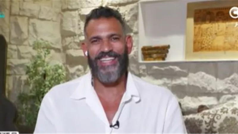إيهاب عبد الواحد يكشف سر نجاحه مع أنغام: مولفين على بعض وبنطلع الجديد