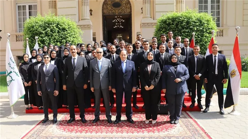 مجلس الدولة يستقبل وفدًا من طلاب كلية الحقوق بجامعة قنا