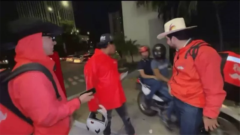 أمام آلاف المتالعين..مقتل مؤثر مكسيكي بالرصاص خلال بث مباشر 