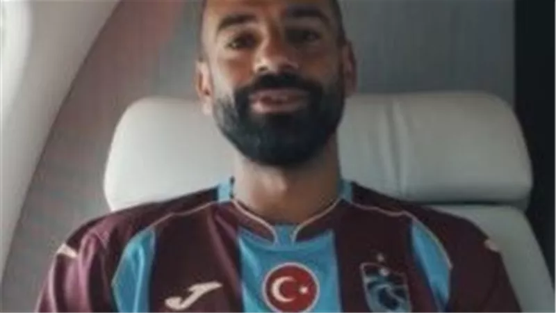 أحمد عبد الباسط يكشف تفاصيل وصول محمد صلاح إلى تركيا وموعد انتقاله إلى طرابزون