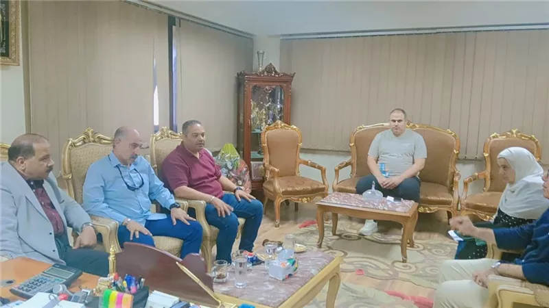 بحث تجديد التعاون بين مياه دمياط ومدينة الأثاث لتطوير تشغيل المرافق 