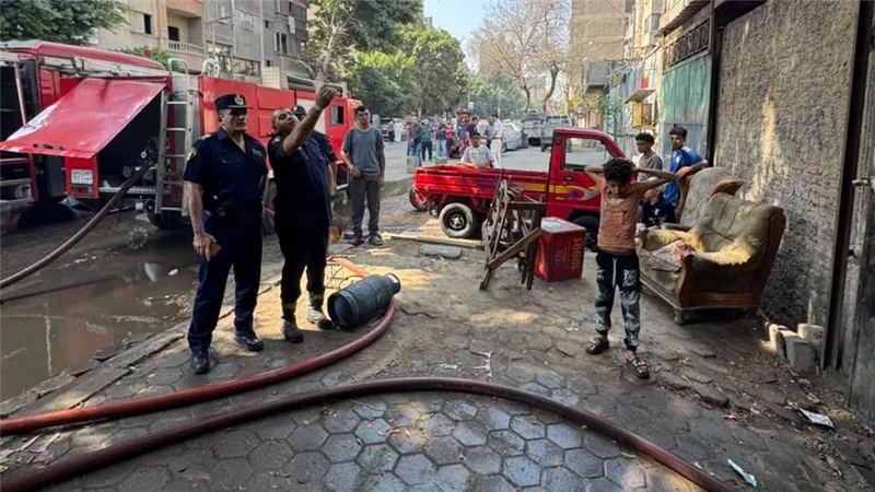 حريق هائل يلتهم ورشة تصنيع ومخزن أحذية في حدائق القبة