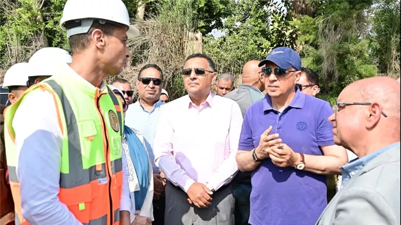 وزير الري يتفقد المنظومة المائية بالقليوبية ومشروع قنطرة فم بحر مويس