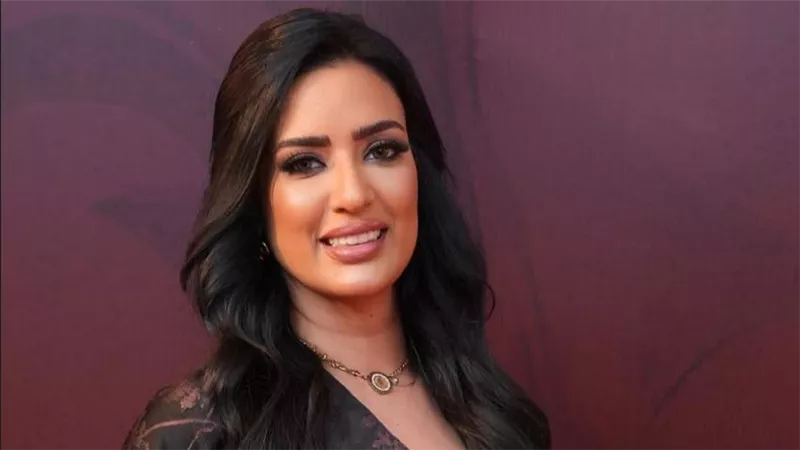 الإعلامية سيرا إبراهيم تنتقد زيادة مصروفات المدارس 20%: «ارحمونا شوية»