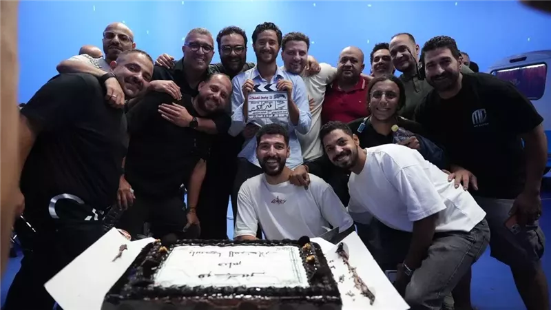 أبطال وصناع فيلم 