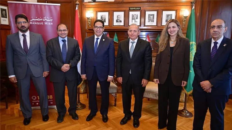 جامعة القاهرة: بنك مصر يساهم بـ11 مليون جنيه لدعم الخدمات الطبية بالقصر العيني