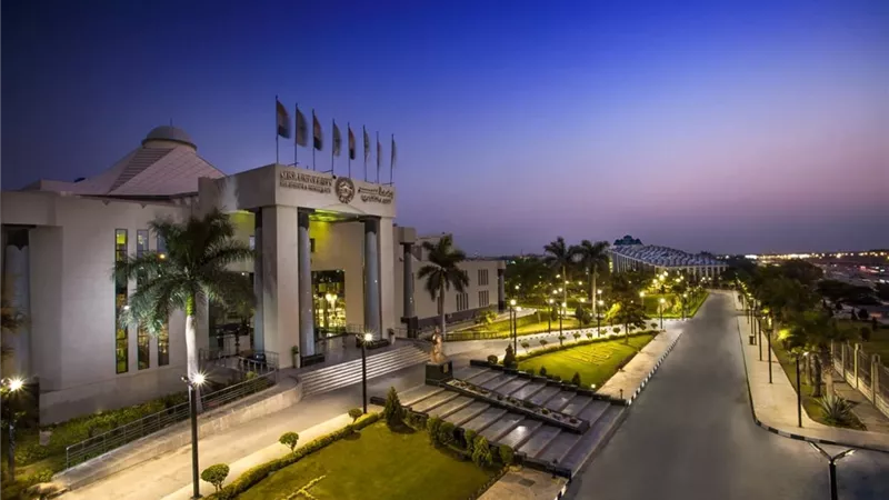 جامعة مصر للعلوم والتكنولوجيا تعزز ريادتها ببرنامج MBA لإعداد قادة المستقبل