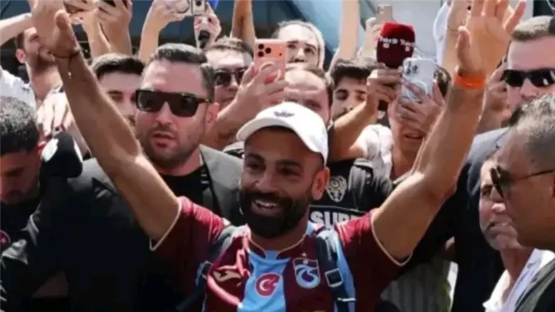 «مثل مارادونا مع نابولي».. نبوءة جمال شعبان عن انتقال محمد صلاح لطرابزون سبور