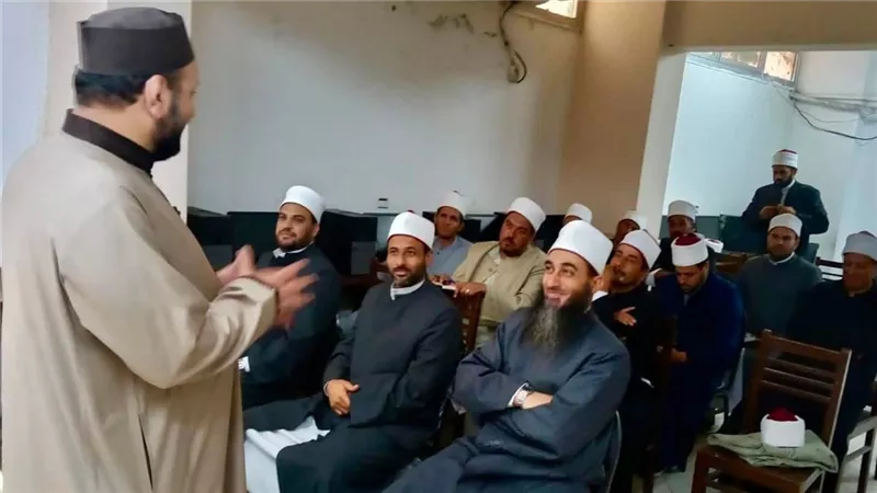 أكاديمية الأزهر العالمية تواصل دورة 