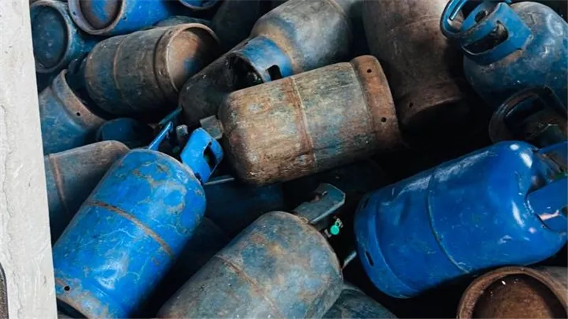 محافظ المنوفية : ضبط 395 أسطوانة بوتاجاز مدعمة  قبل بيعها بالسوق السوداء