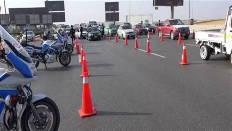 غلق وتحويلات مرورية بمحور محمد حسين هيكل.. تعرف على الطرق البديلة والمواعيد