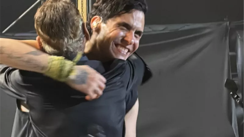 ظهور خاص لمحمود عزب في حفل كايروكي.. وأمير عيد: 