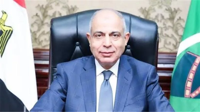 المنيا: تكثيف التواصل المباشر مع المواطنين الراغبين في إنهاء إجراءات التصالح