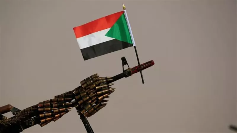 مسيرات باكستانية تصل الخرطوم.. هل يتشكل محور جديد لدعم الجيش السوداني؟