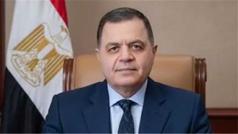 وزير الداخلية يقرر إبعاد أوزباكستاني خارج البلاد لأسباب تتعلق بالصالح العام