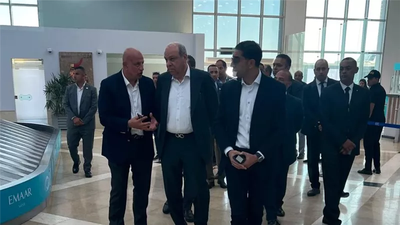 وزير الطيران يتفقد مطار العلمين لمتابعة الاستعدادات النهائية لانطلاق معرض «EIAS 2026»