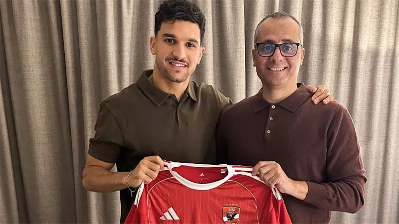 الأهلي يعلن انضمام منصف بقرار إلى معسكر الإعداد في إسبانيا
