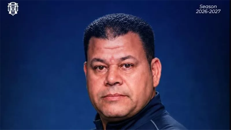 لافيينا يعلن رسميا تعيين حمد إبراهيم مديرا فنيا للفريق