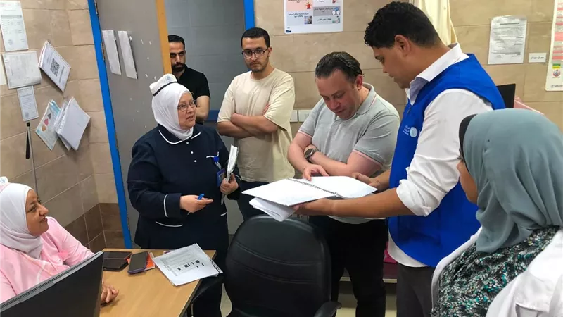 رئيس إقليم القناة يتابع ميدانيًا تنفيذ مبادرة «100 يوم صحة» بوحدتي طب الأسرة 