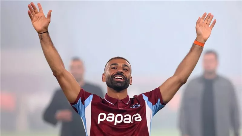 شوبير يكشف كواليس جلسة محمد صلاح أمام المحكمة اليوم