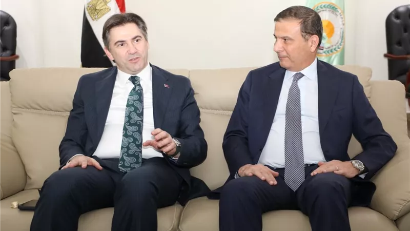 وزير الزراعة يلتقي نائب نظيره التركي لبحث التعاون والاستثمار الزراعي