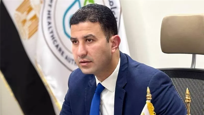  مدير فرع هيئة الرعاية الصحية بالإسماعيلية يترأس الاجتماع الدوري لفريق الإشراف