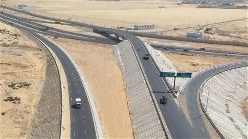 غلق كلي لشارع بن سندر بالقاهرة لمدة 10 أيام بسبب إصلاح هبوط أرضي