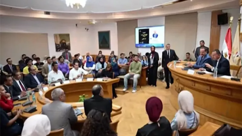 أشرف العزازي: الدورة الثالثة من مبادرة «قوتنا في شبابنا» تنقسم لـ 3 محاور