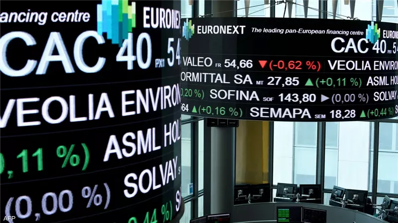 الأسهم الأوروبية ترتفع طفيفاً وسط هبوط النفط ومخاوف إغلاق مضيق هرمز