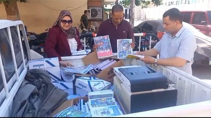 التموين تضبط مكتبة بمدينة ناصر استولت على حقوق ملكية فكرية لشركة شهيرة بسوهاج