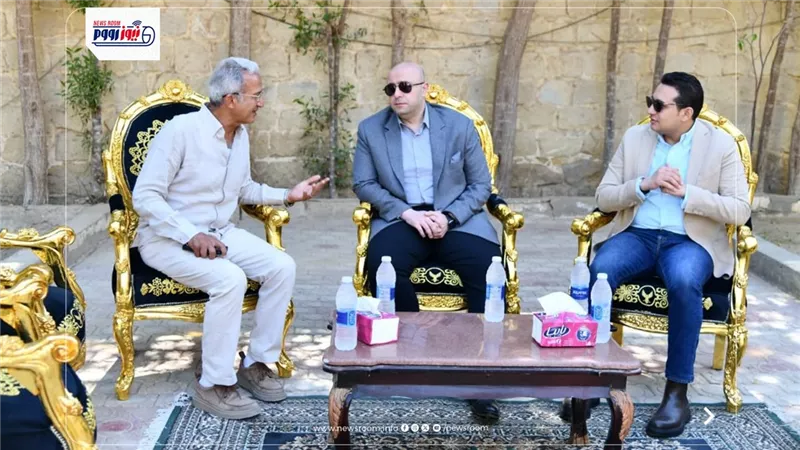 ​محافظ الفيوم يلتقى وزير الثقافة الأسبق مؤسس ساقية الصاوي لبحث سبل التعاون 