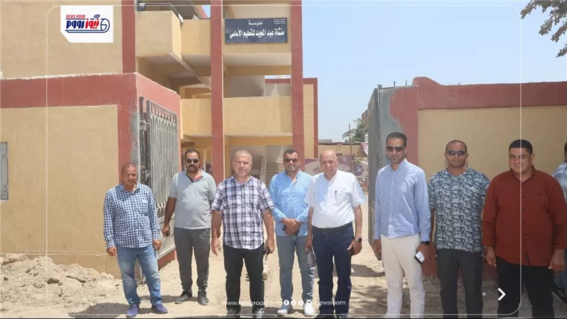 رئيس مياه الفيوم يتفقد ميدانياً انتظام الخدمة بمركز اطسا 