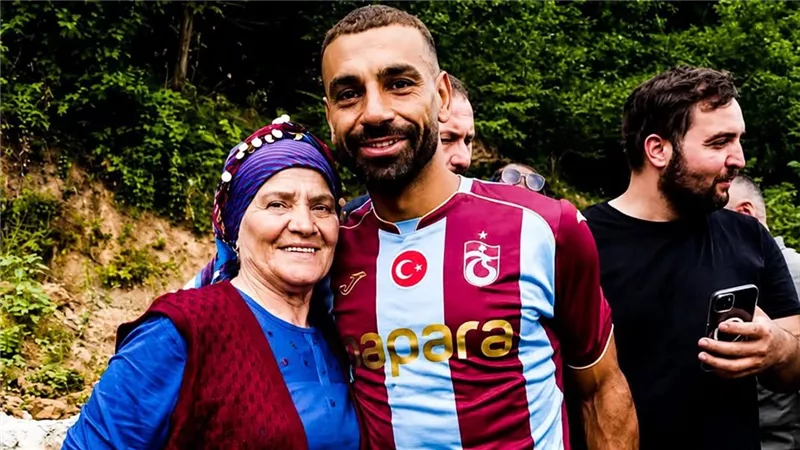 قالت خديجة أكباش، بطلة إعلان انضمام محمد صلاح إلى طرابزون سبور في تصريحات عبر 