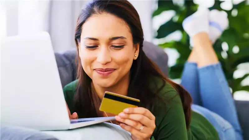 لا تهدري أموالك.. 4 خدمات لا يقوم بها الأثرياء وينفق عليها الفقراء أموال طائلة