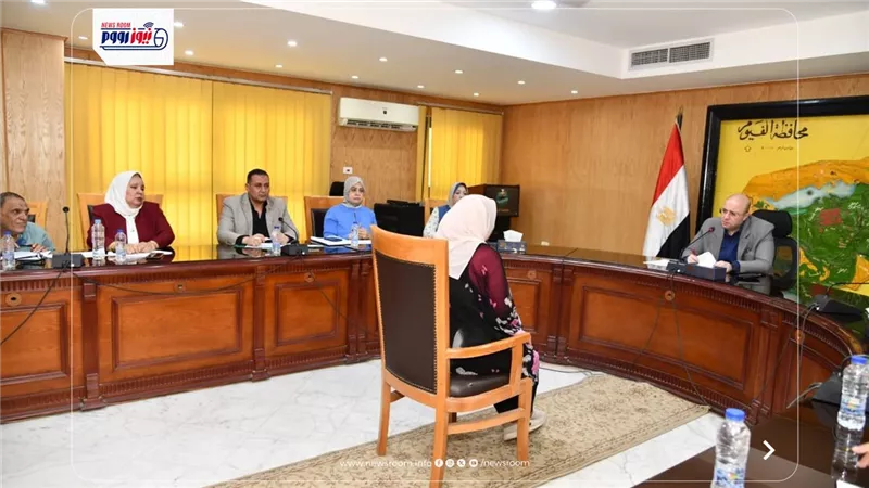 محافظ الفيوم يوجه بتوفير مساعدات عاجلة لمسن مريض من الأولى بالرعاية