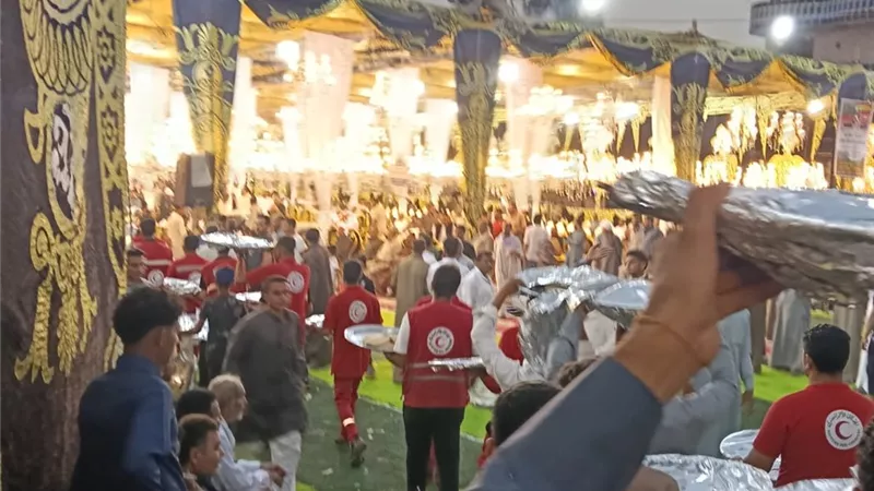 وجبات ومساندة إنسانية.. «مطاعم المحروسة» تشارك في عزاء ضحايا حادث الإسماعيلية
