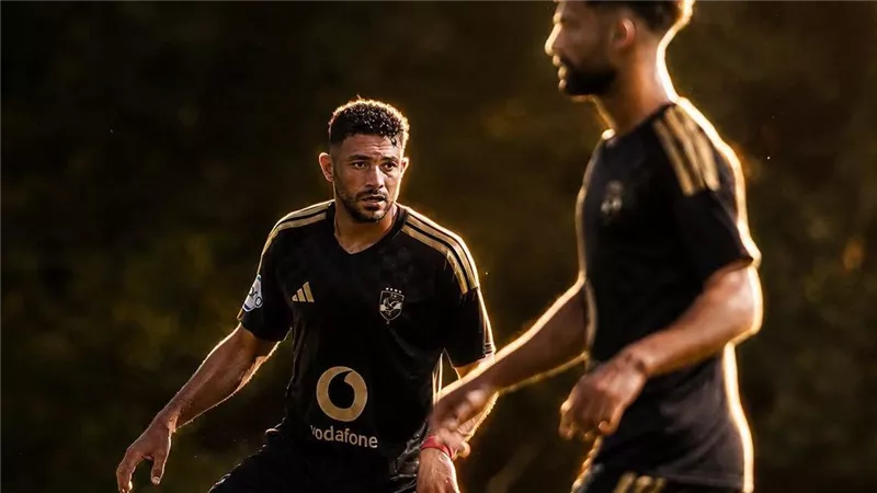 أحمد شوبير: ياسر إبراهيم يعاني من إجهاد وسيكون جاهز لمواجهة برشلونة