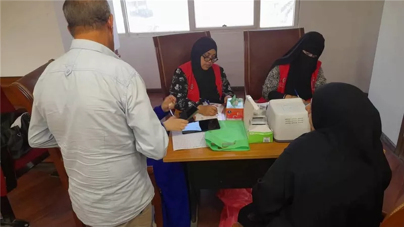 100 يوم صحة.. تقديم 96 خدمة فحص لأعضاء الغرفة التجارية بدمياط
