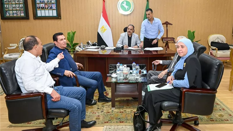 فى لقاءه مع النواب محافظ الشرقية.. تكامل جهود السلطتين التفيذية والتشريعية