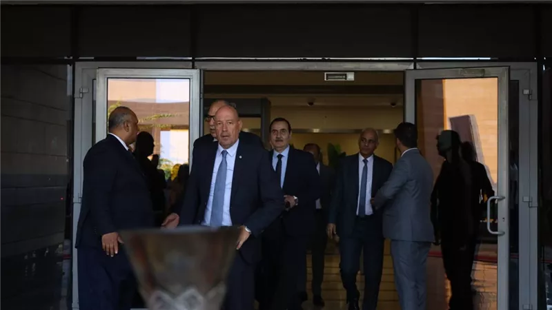 ​شريف العريان: الجامعة الأمريكية بالقاهرة مستعدة لاستضافة 10 رياضات