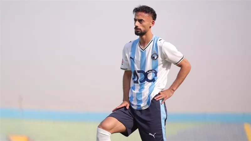 رسميا .. بيراميدز يعلن التعاقد مع أحمد عبد القادر لاعب الأهلي السابق