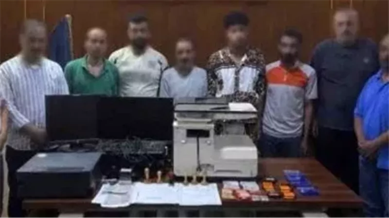 سقوط تشكيل عصابي بالقاهرة لتزوير مستندات الحصول على قروض إلكترونية