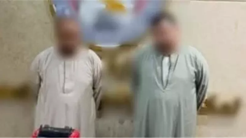 من السمسرة الوهمية إلى قبضة الأمن.. تفاصيل سقوط متهمين بالنصب على راغبي الأراض