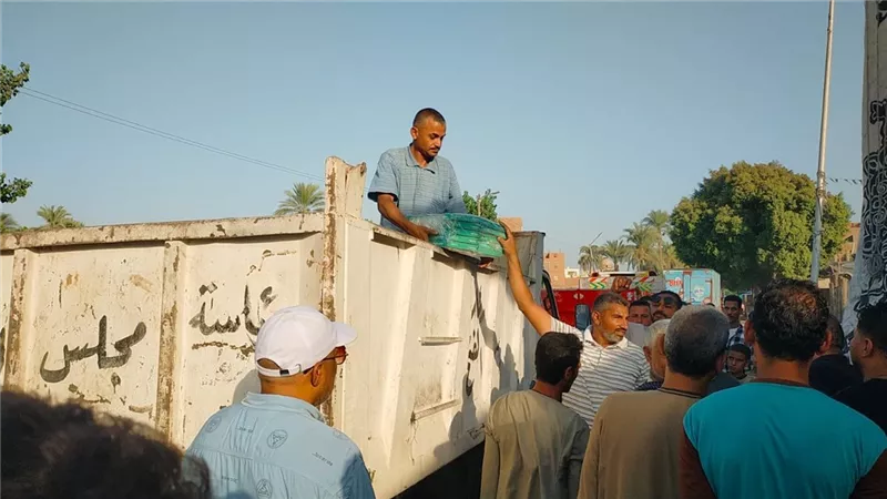 محافظ أسيوط: حملات مكبرة لرفع الإشغالات والتعديات وفتح الطرق أمام حركة المواطن