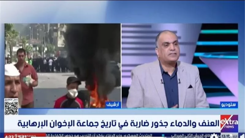 «البيعة والسمع والطاعة».. إسلام الكتاتني يشرح أدوات استقطاب الإخوان للشباب