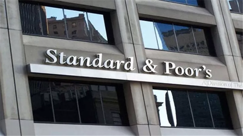 الأسهم الأميركية قرب مستويات قياسية وS&P يتجه لمكاسب أسبوعية ثالثة