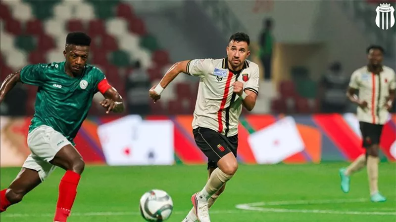 الرياض يتعادل مع الاتفاق بالشوط الأول من دوري روشن بمشاركة تريزيجيه
