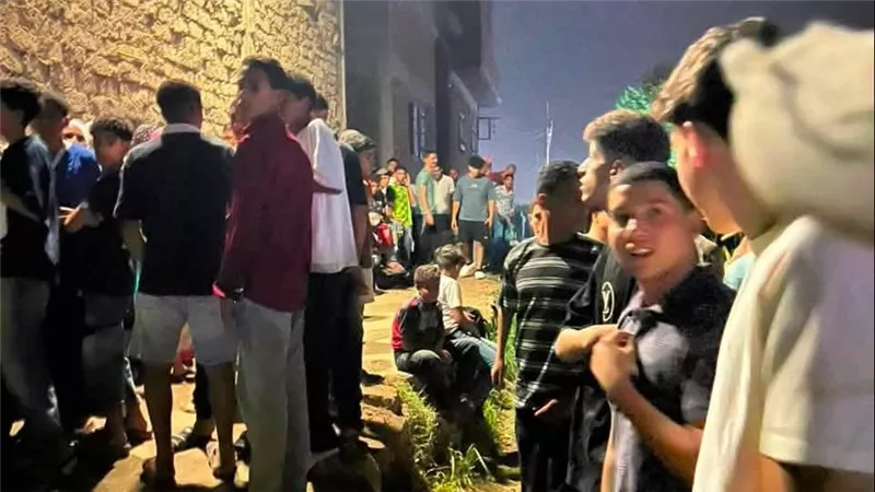 «الحفرة انهارت عليهم».. إنقاذ شخصين خلال التنقيب عن الآثار بالقليوبية